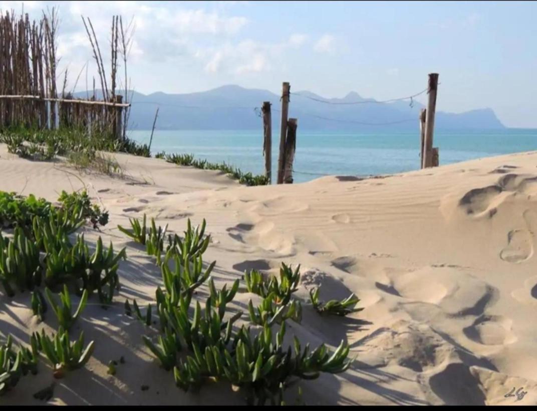 Limonce' Home: Coastal Retreat With Sea Views And Veranda Castellammare del Golfo